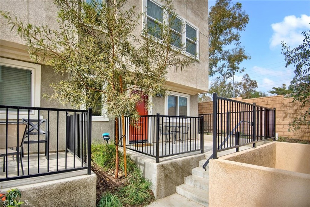 Virtual Tour available at https://my.matterport.com/show/?m=PSedf3eM233&fbclid=IwAR2JE-YNp0ZZLgmwHHHFUcPwOLdgjYspy8_eWKbLPc2x5qig0TIrwKiXMrg Price reduction!!
Beautiful Move In Ready Tri-Level, Modern Town Home located in the Highly Sought After Gated Tovara Community. The seller has spared no expense by upgrading this home from top to bottom. This energy efficient home features double white vinyl dual glazed windows, a tankless water heater, LED recessed lighting, quartz counter tops, double sinks, and stainless steel appliances. The second floor is highlighted by an open floor plan perfect for entertaining. It also features 5 spacious bedrooms , and 4 bathrooms, with a full bedroom and bathroom on the first floor, perfect for families of all sizes. The Community is fully gated and has a Community park with BBQ grills, picnic tables, Tot lot, and bike rack. These townhomes are conveniently located near all grade level schools/Charters, several recreational parks including Hansen Dam Aquatic Center (water park, fishing, hiking, golfing, horseback riding, etc.), libraries, minutes from malls, and shopping centers. Located off the 210 freeway which connects with 14, 5, 2, and 118 freeways.