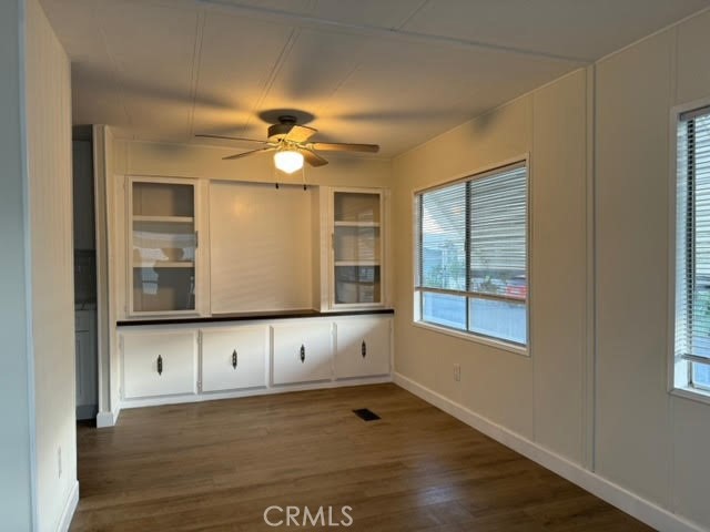 15621 Beach Boulevard 84