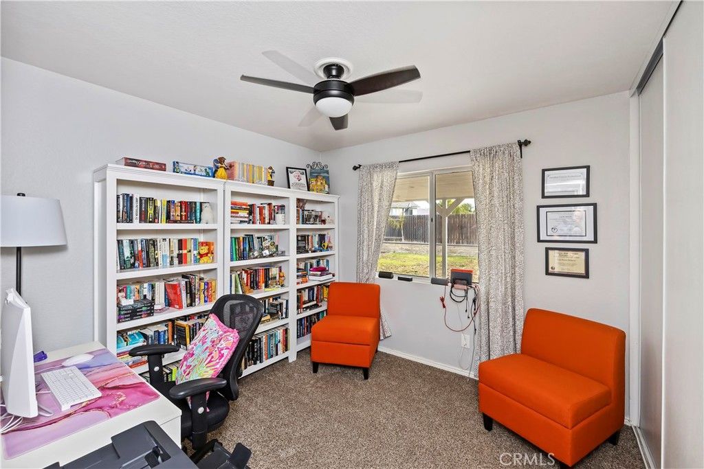 listing image 130728624087656365774