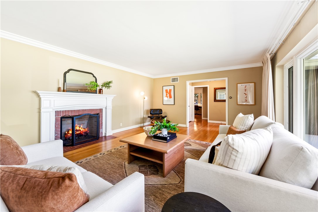 Bixby Knolls (BK) - Residential