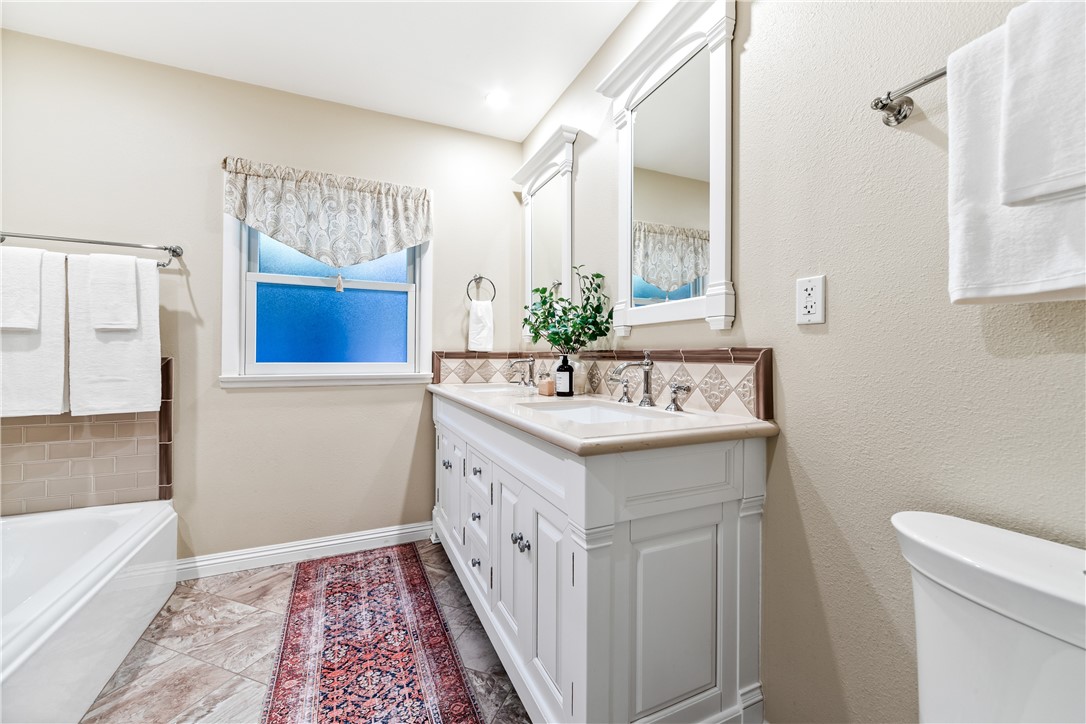 Bixby Knolls (BK) - Residential