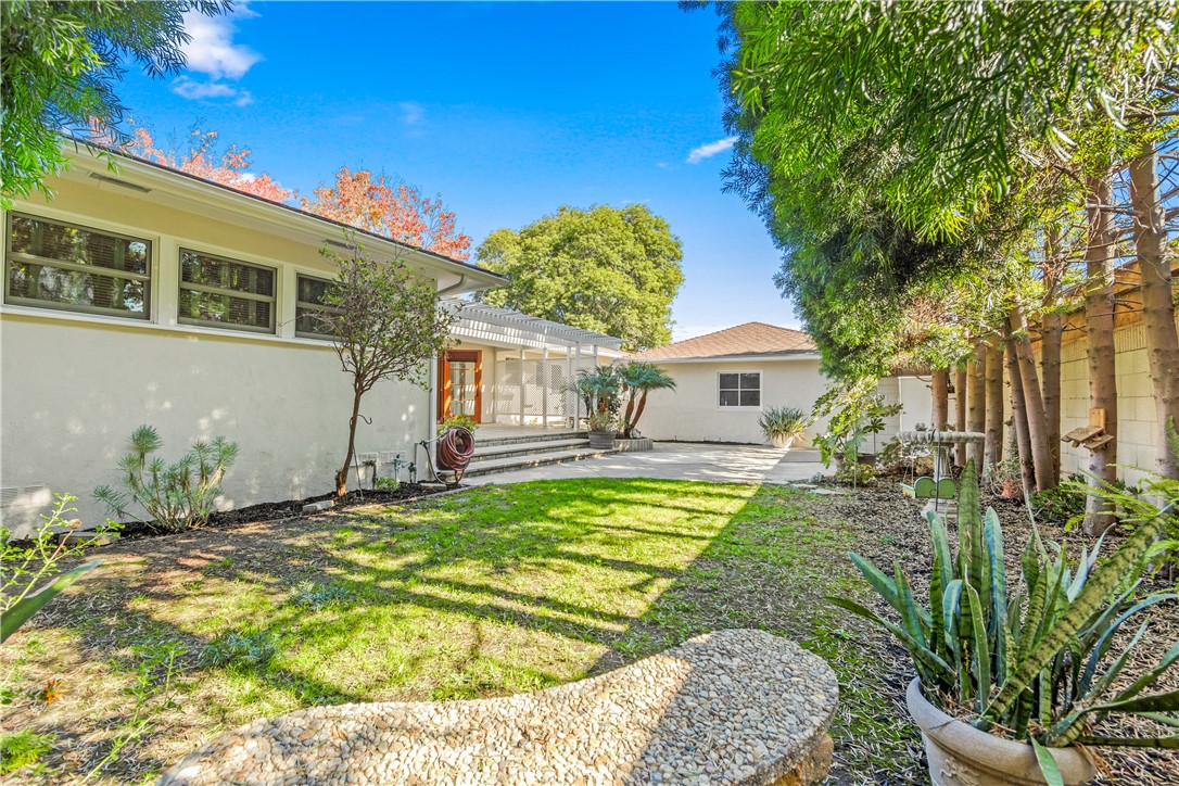 Bixby Knolls (BK) - Residential