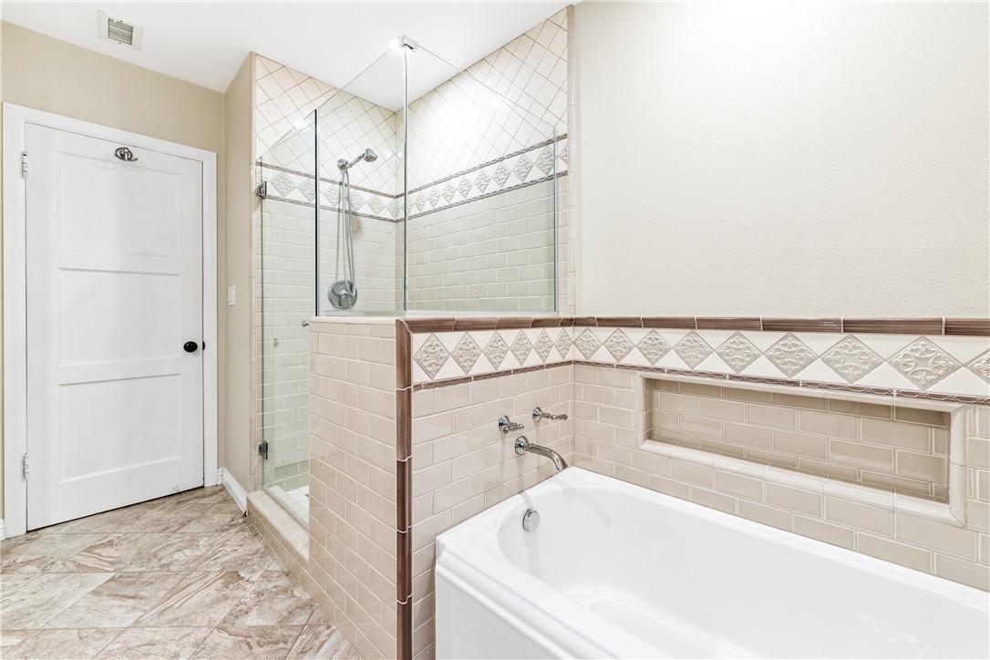 Bixby Knolls (BK) - Residential