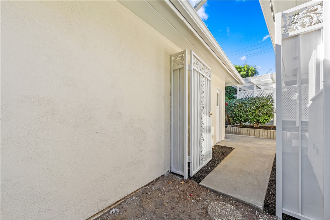 Bixby Knolls (BK) - Residential