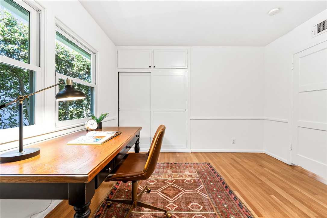 Bixby Knolls (BK) - Residential