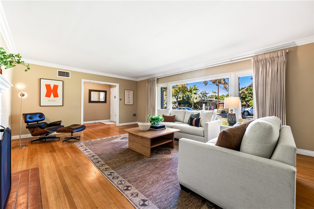 Bixby Knolls (BK) - Residential