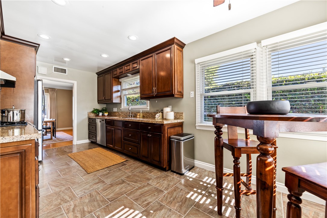 Bixby Knolls (BK) - Residential