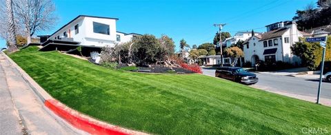 300 Holmwood Drive Newport Beach CA 92663