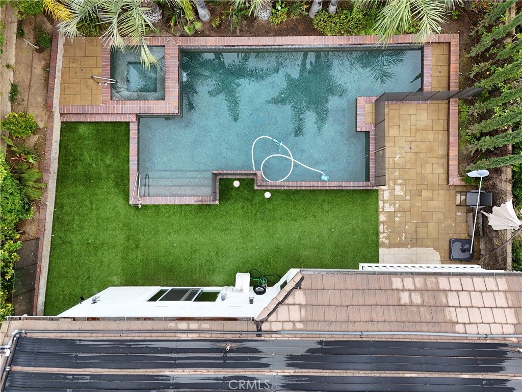 listing image 38