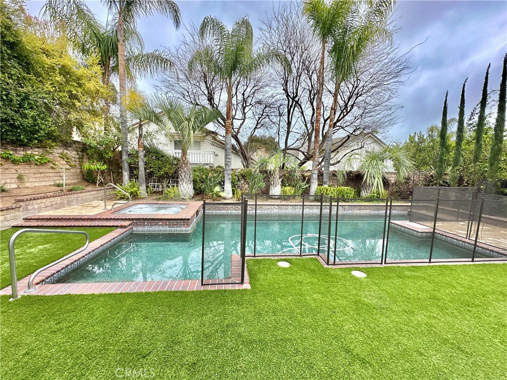 378 Southridge Drive