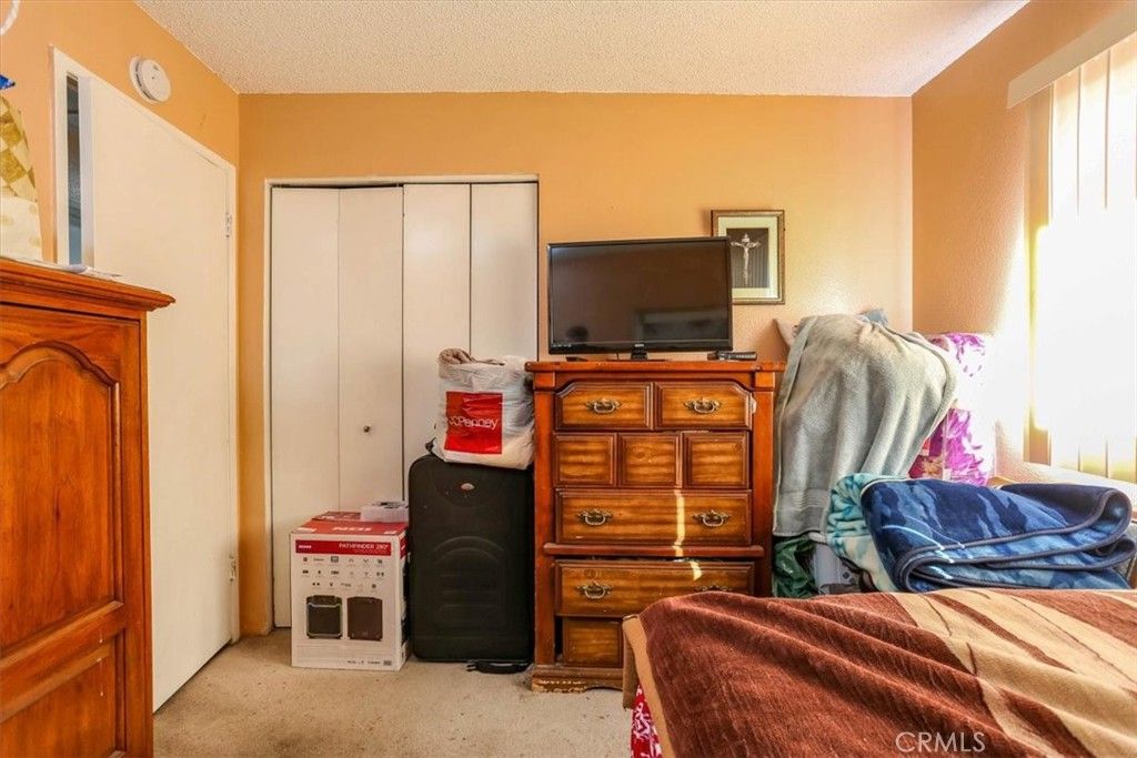 listing image 130723289417072719102