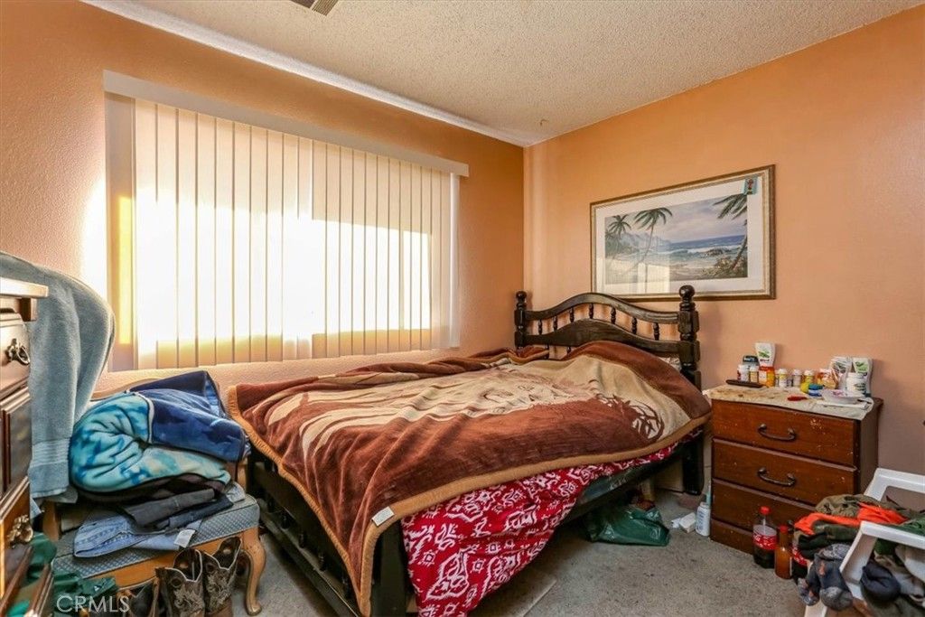 listing image 130722359439236287769