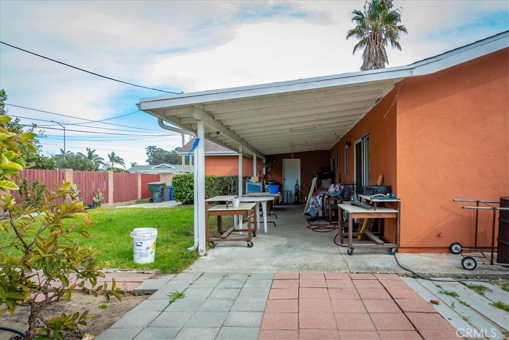 listing image 130726128190879686265