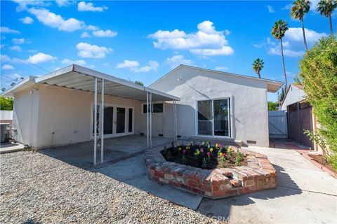 A home in Reseda