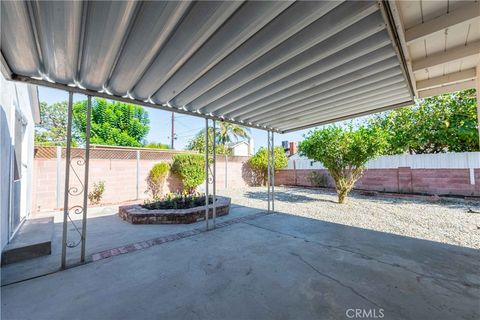 A home in Reseda