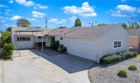 A home in Reseda