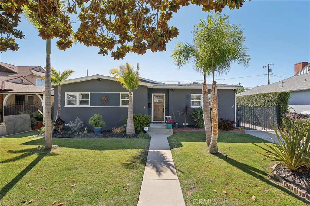 View Long Beach, CA 90815 house