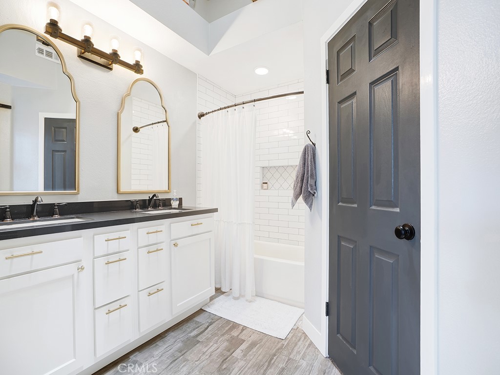 Expressions (RNE) - Residential Lease