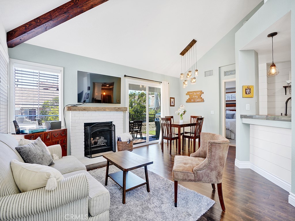 Expressions (RNE) - Residential Lease