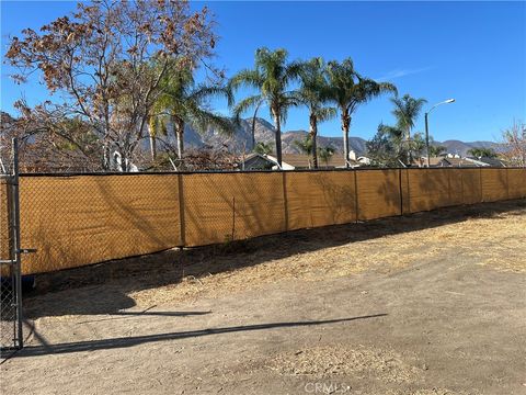 A home in Lake Elsinore