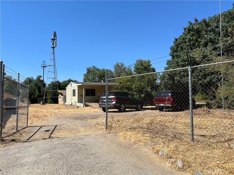 A home in Lake Elsinore