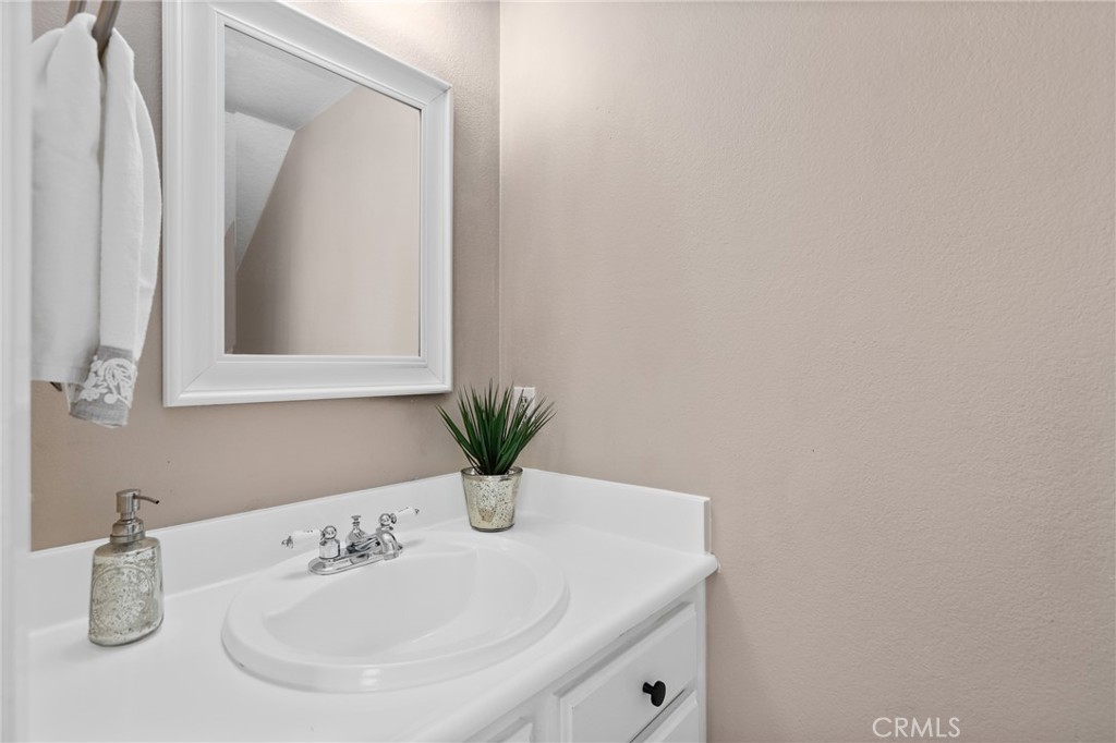Photo 14 of 44 of 603 San Michel Drive N A townhome