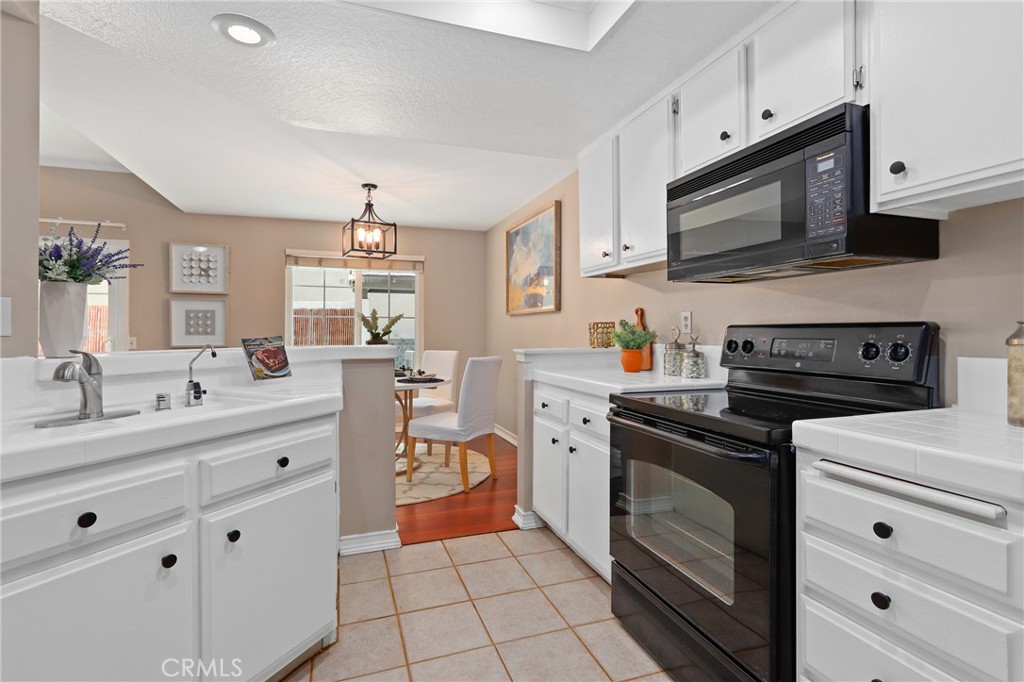 Photo 11 of 44 of 603 San Michel Drive N A townhome