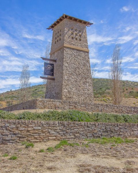 A home in Lake Elsinore