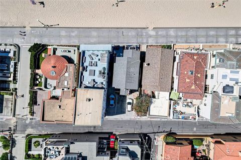 A home in Hermosa Beach