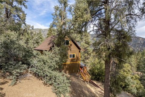 A home in Pine Mountain Club