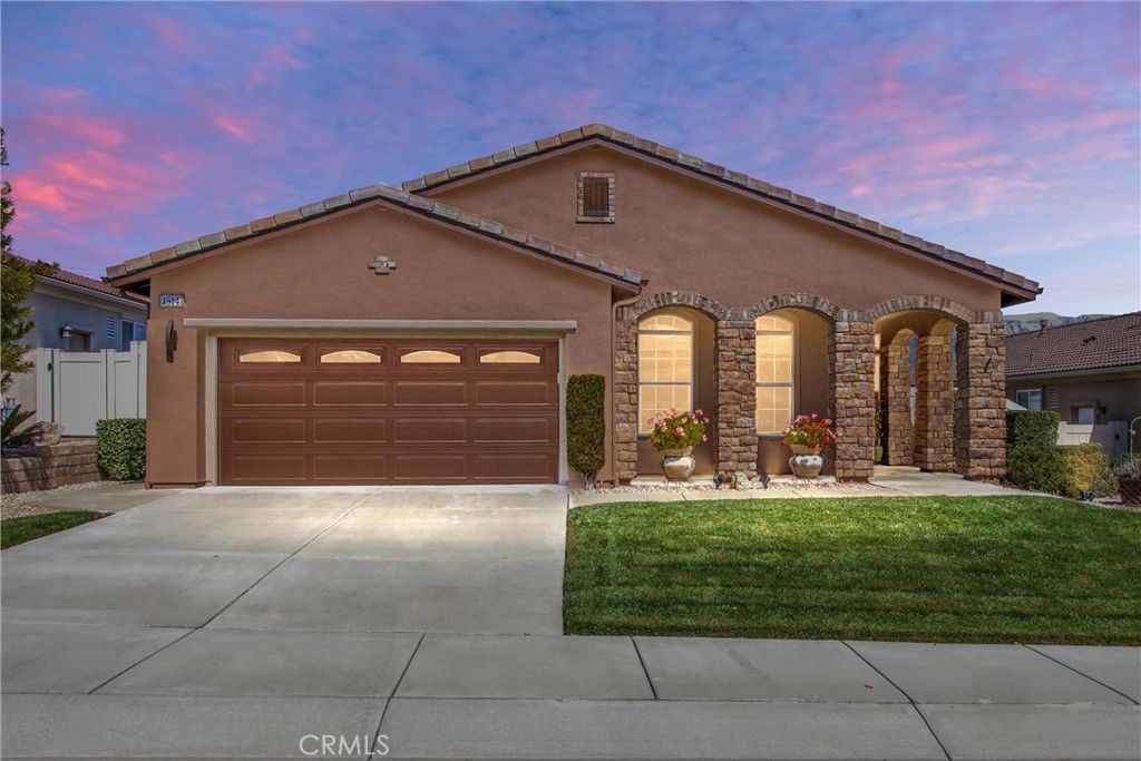 listing image 130726998699939180876