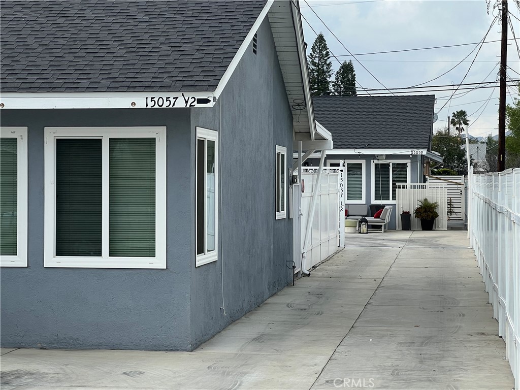 15057 Paddock Street
