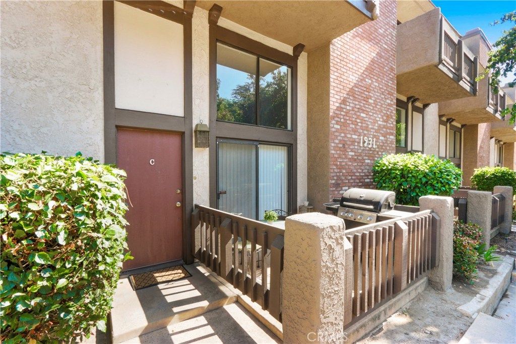 listing image 130722083745280629445