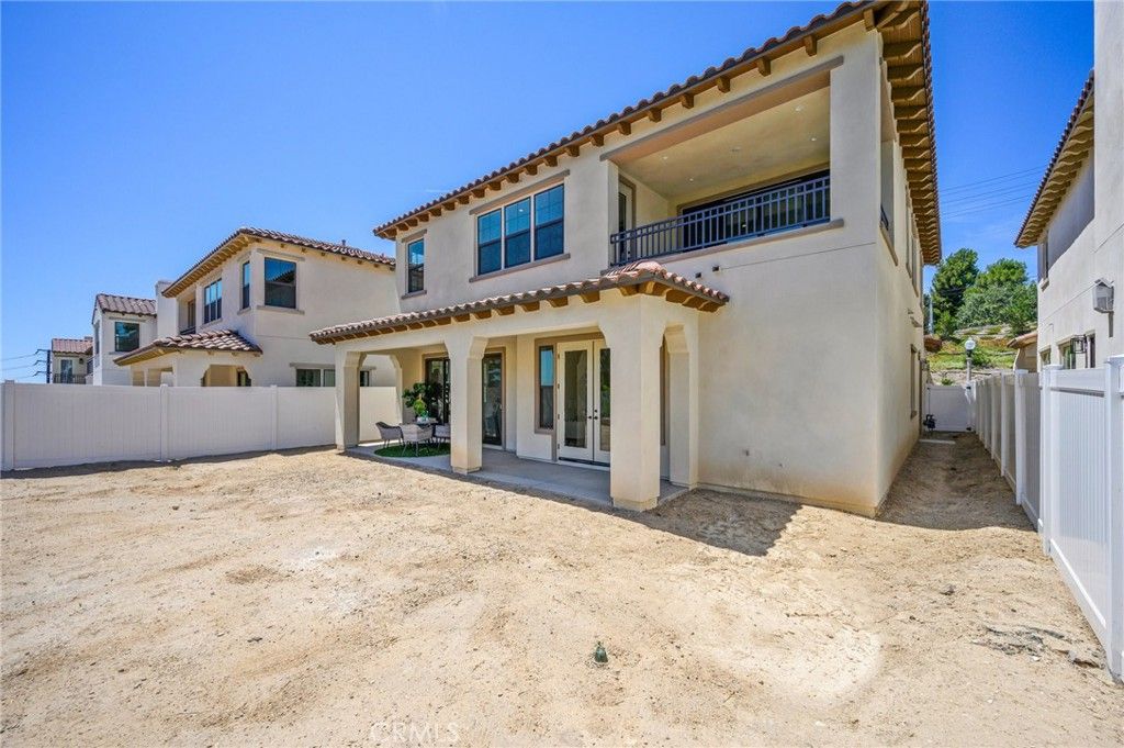 listing image 130723382471903502981