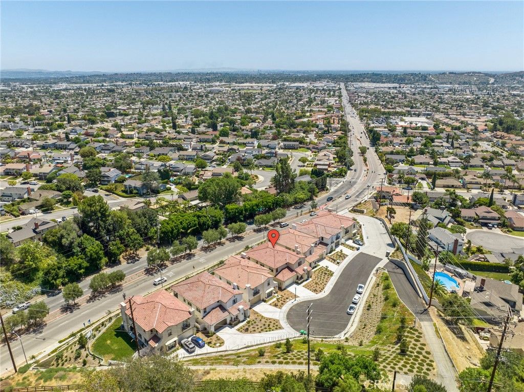 listing image 130727608193130638654