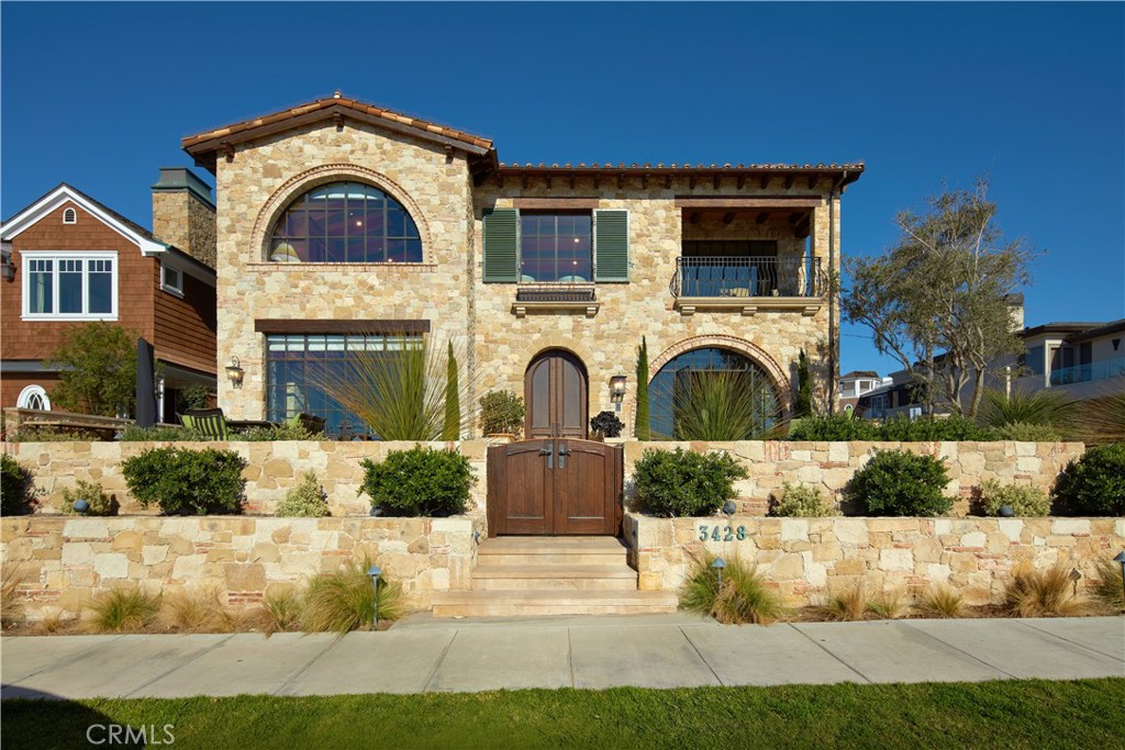 Corona del Mar South of PCH (CDMS) - Residential