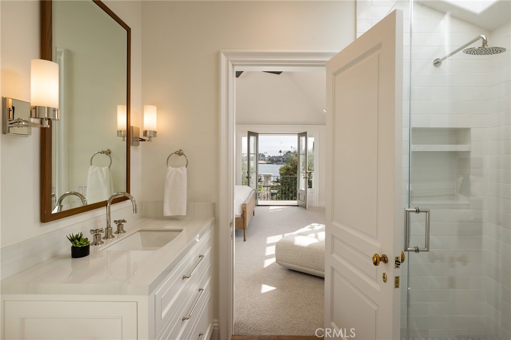 Harbor Island (HARI) - Residential