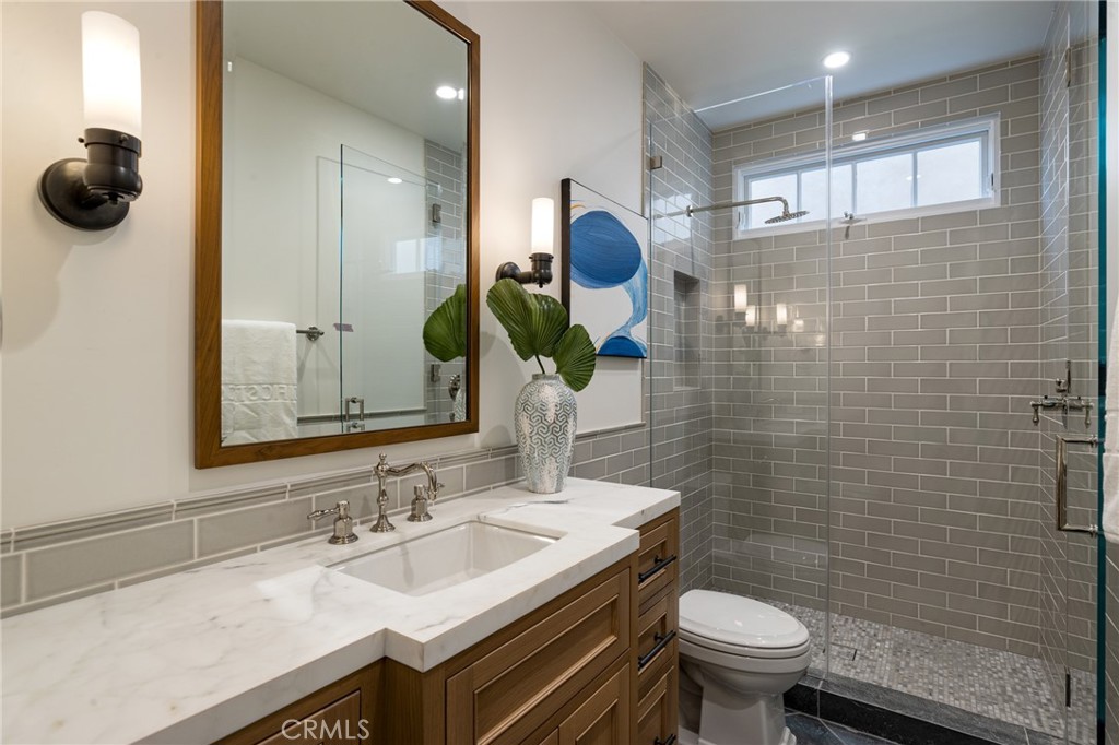 Harbor Island (HARI) - Residential