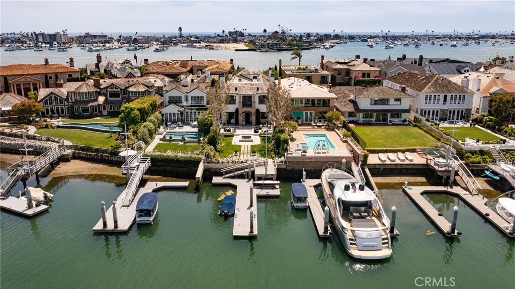 Harbor Island (HARI) - Residential