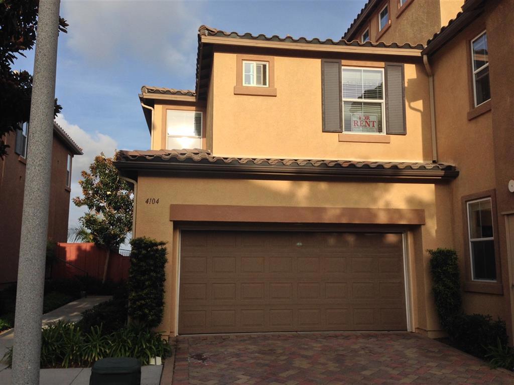 Beautiful Mystic Point Condo in Calavera Hills area of North Carlsbad. Veiws to Lake Calavera from back patio. 3 bedrooms, 2.5 baths, living room, dining room combo. Stainless appliances in kitchen. Quite complex includes spa, pool, bbq, and rec room. Easy access to Hwy 78 and I-5. Near hospital, parks, shopping and fire station. Call agent to show. Tenant occupied until Mid December. Thank you for showing. Neighborhoods: Mystic Point/Calavera Hills Complex Features: ,,,,