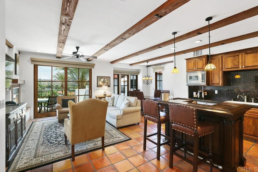 listing image 130724894750627551717