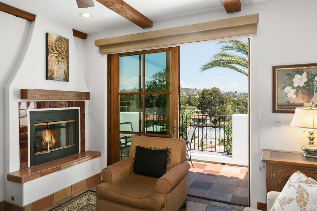 listing image 130722662497624317461