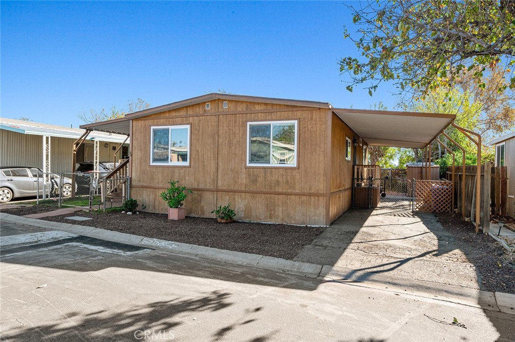 View Riverside, CA 92509 mobile home