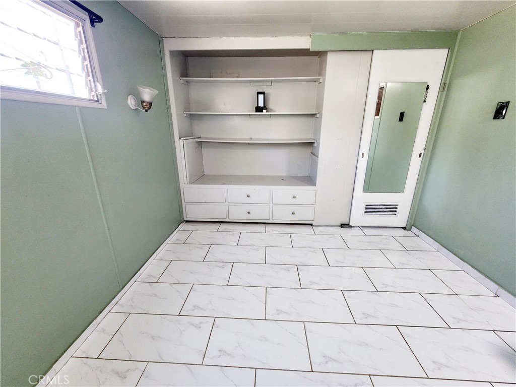 Photo 8 of 21 of 23701 Western 247 mobile home