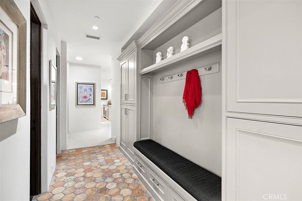 Shady Canyon Custom (SHDC) - Residential