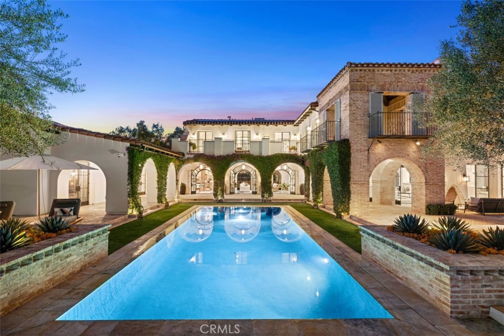34 Boulder View