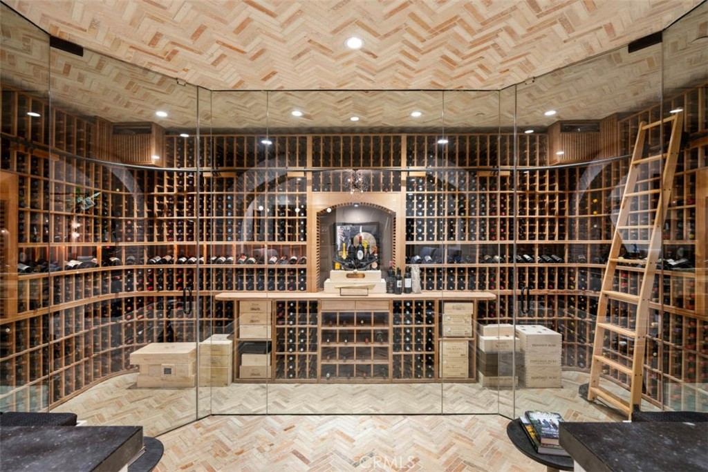 Shady Canyon Custom (SHDC) - Residential