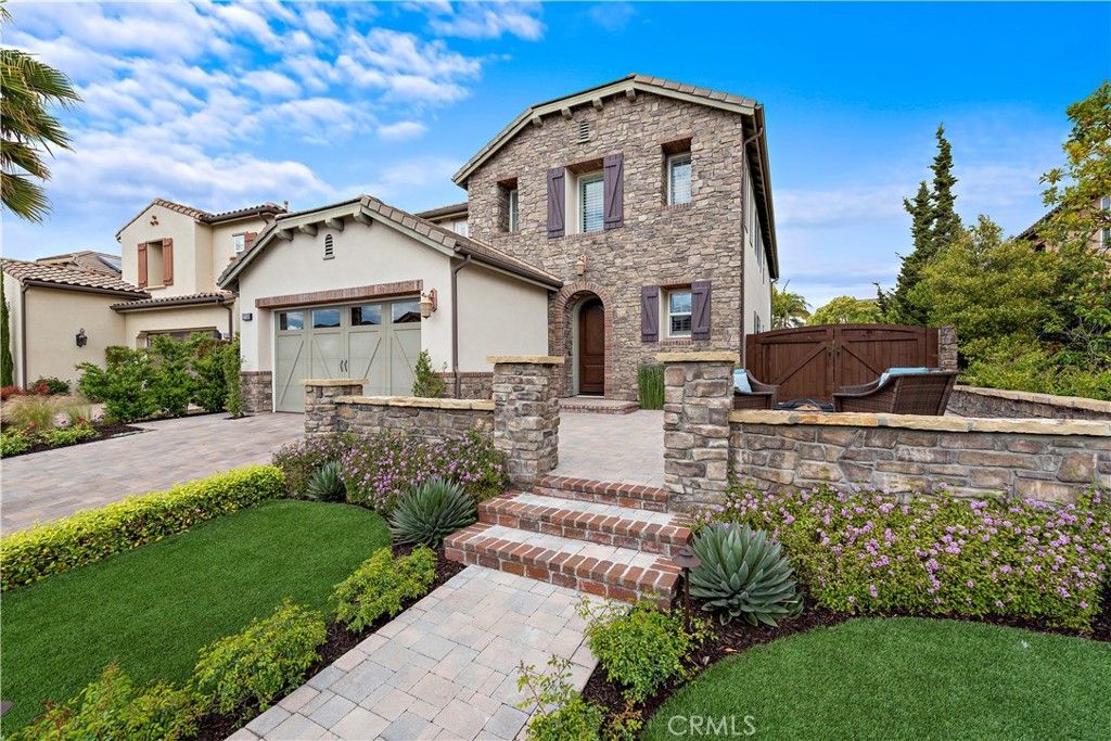 listing image 130723861731012636762