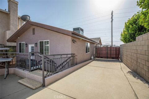 A home in Sunland