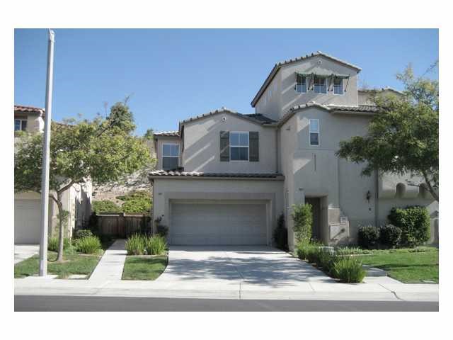 Excellent Alicante unit, Gated complex. Available for rent 10-18-19. Easy to show. Granite counters in kitchen, playground and BBQ inside gate. Neighborhoods: San Miguel Ranch Complex Features: ,,,,,